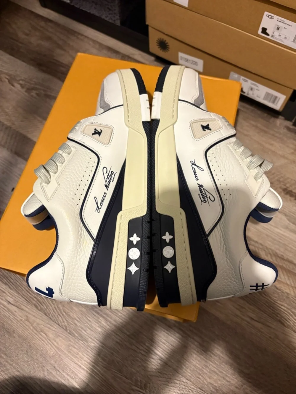 Louis Vuitton Men’s White and Navy Trainer Sneakers with Gray Accents - Picture 4 of 10